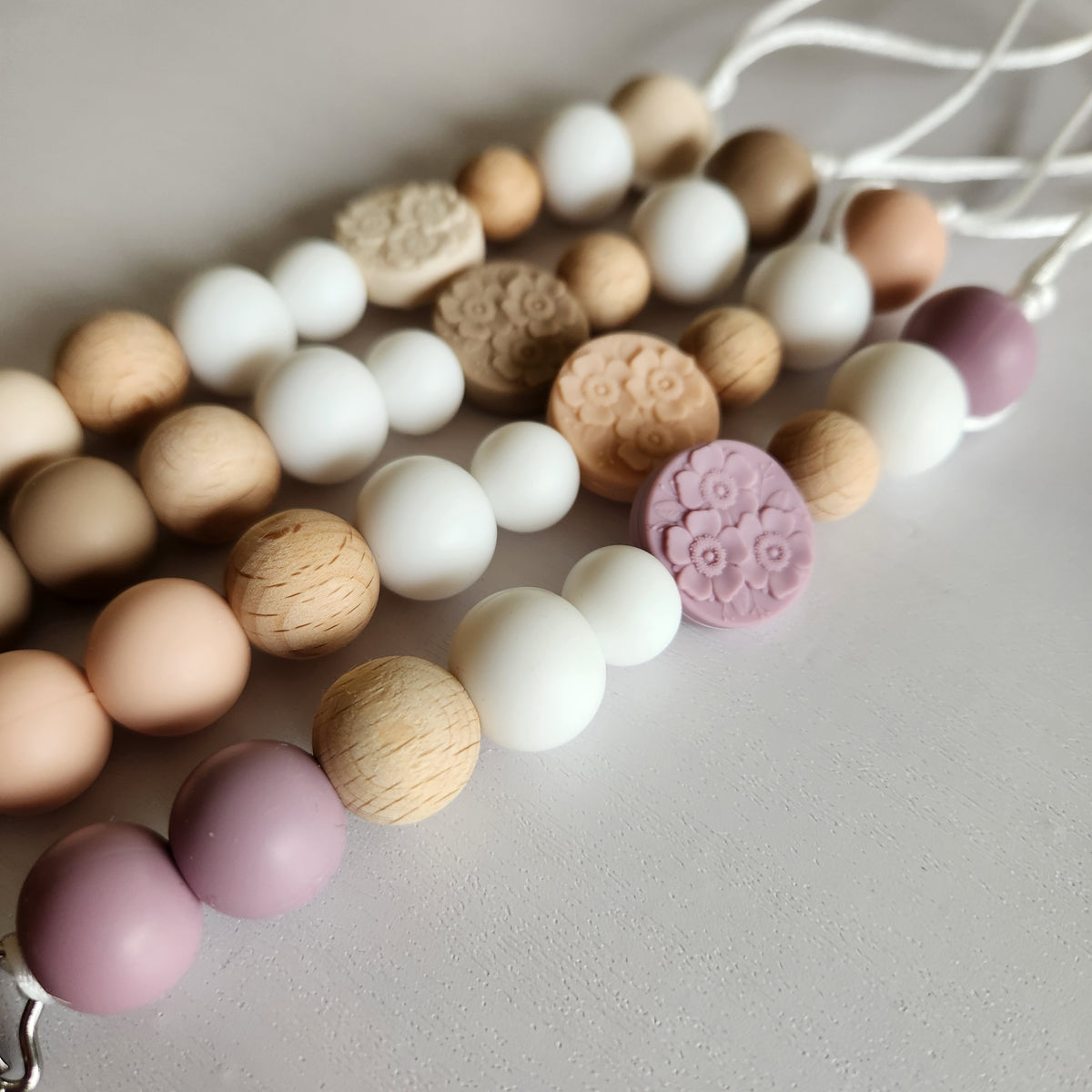 Attache-suce - rond fleuries