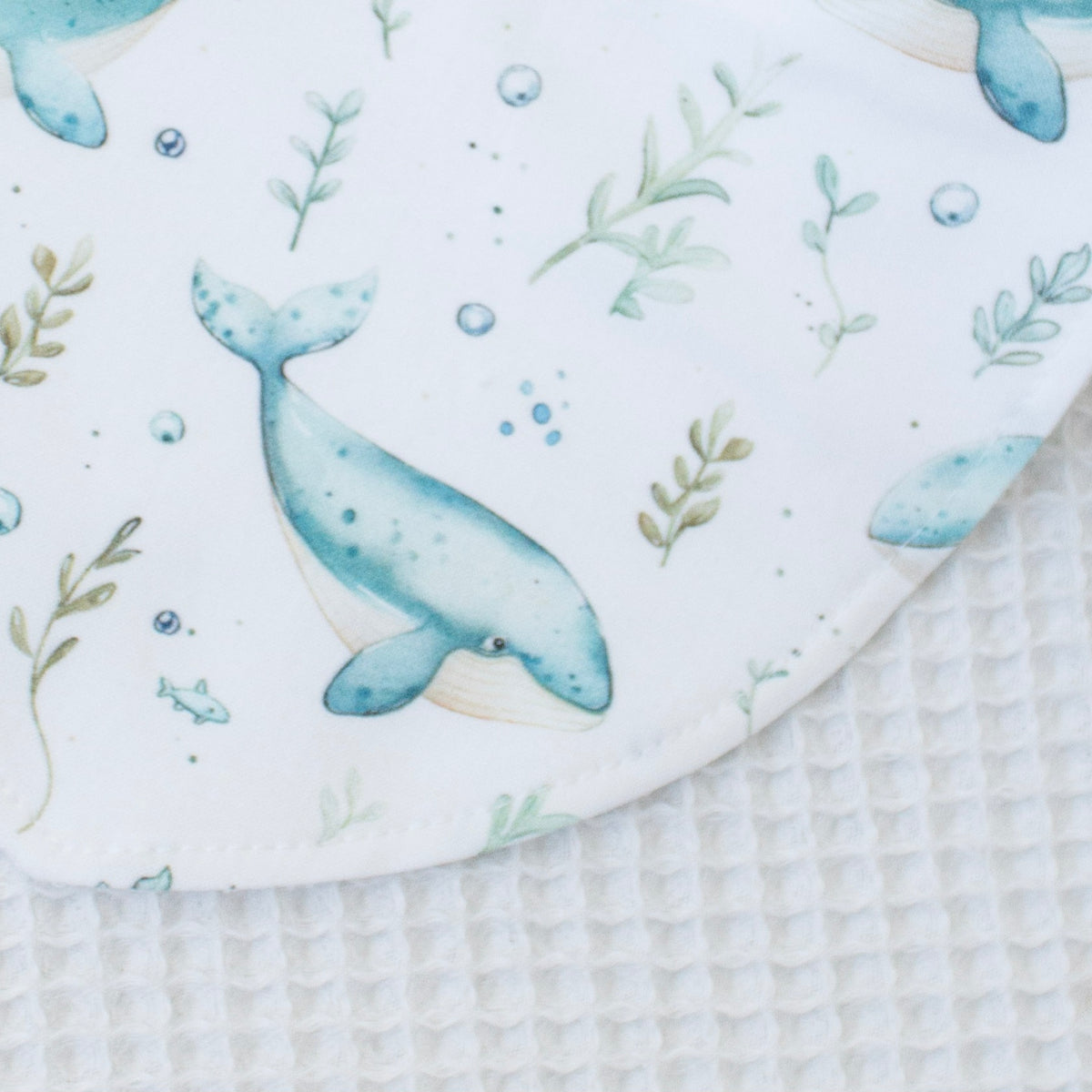 NOUVEAU -  Bavoir Baleine