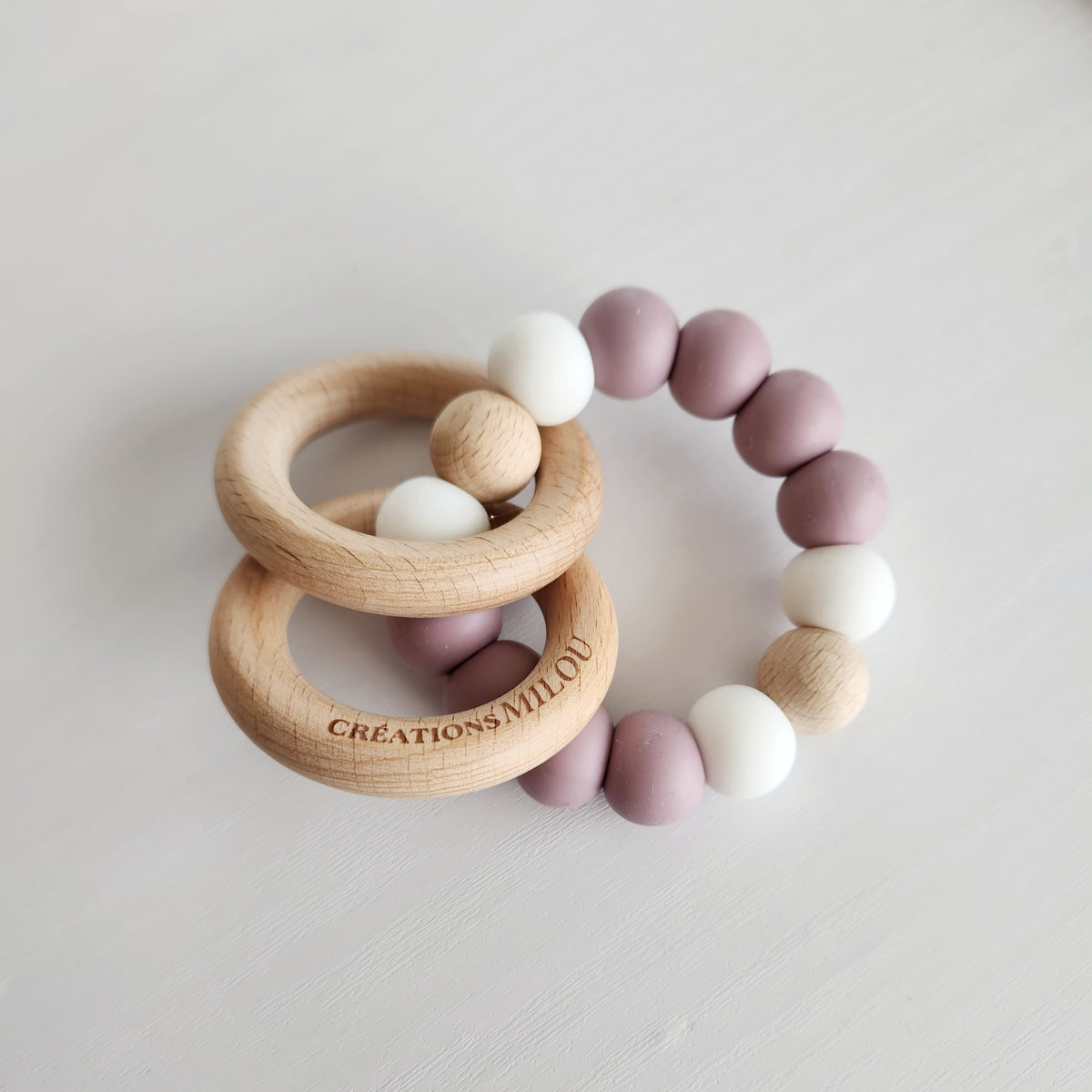 Hochet de dentition  - Douceur - Mauve et Blanc